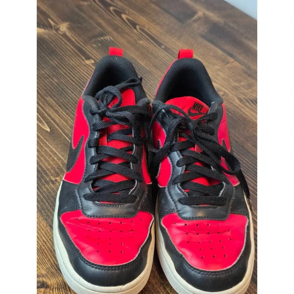 Nike Court Borough Youth Sneakers Size 6.5 Red Black Leather Court Low Top Shoes
